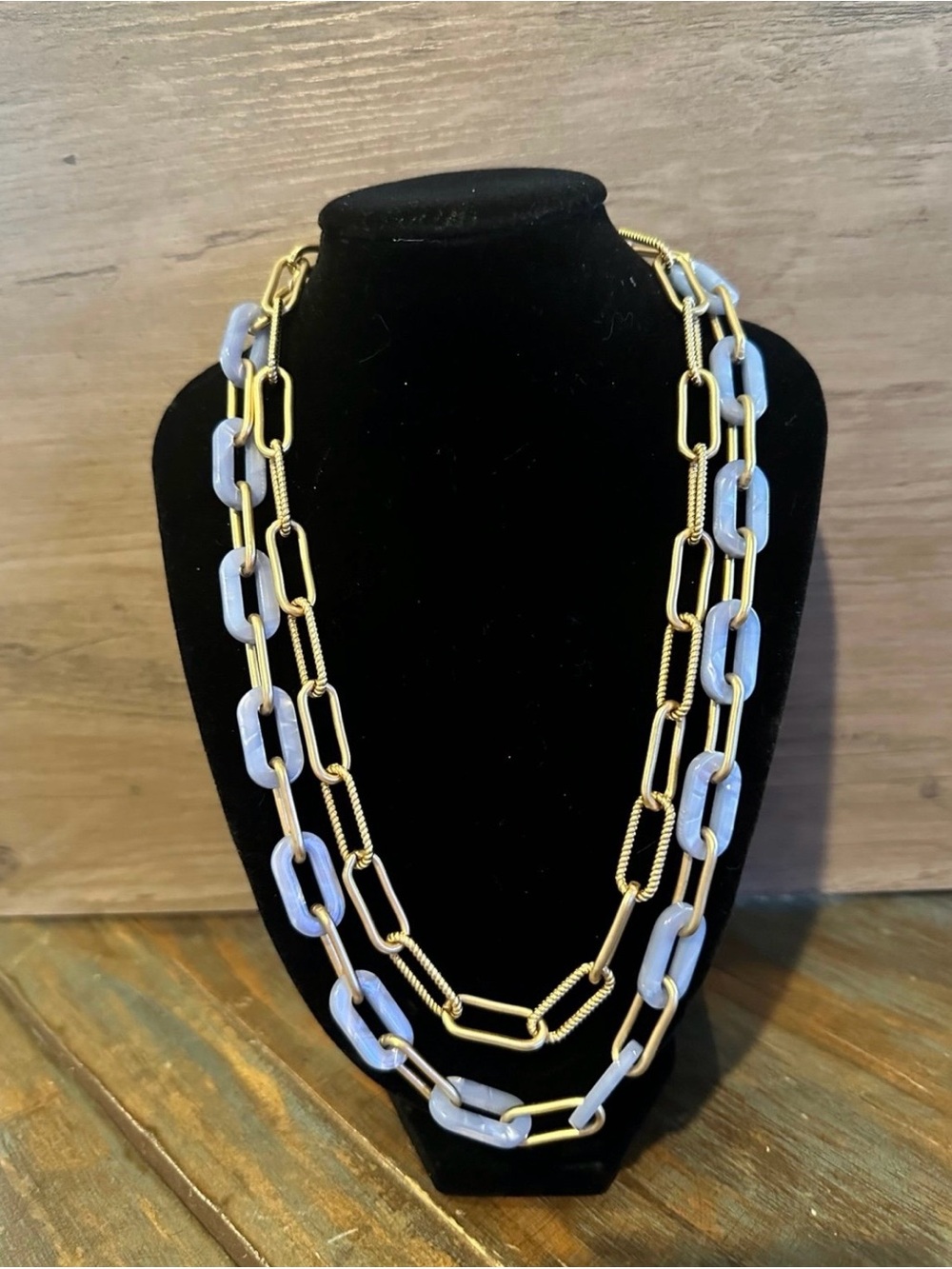 Zenzii Layered Gold Tone & Lavender Acrylic Link Statement Necklace